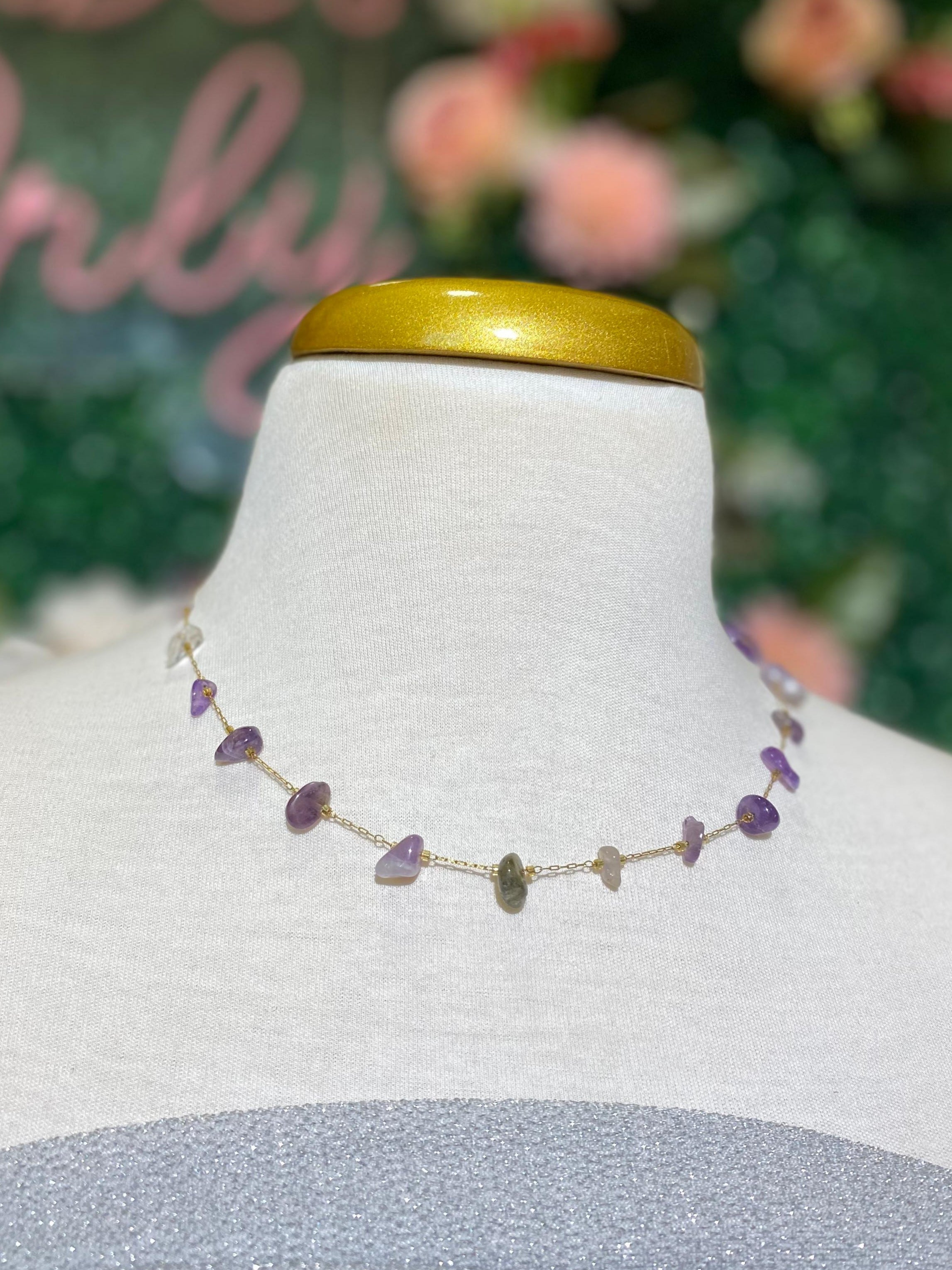 Collar piedras lila